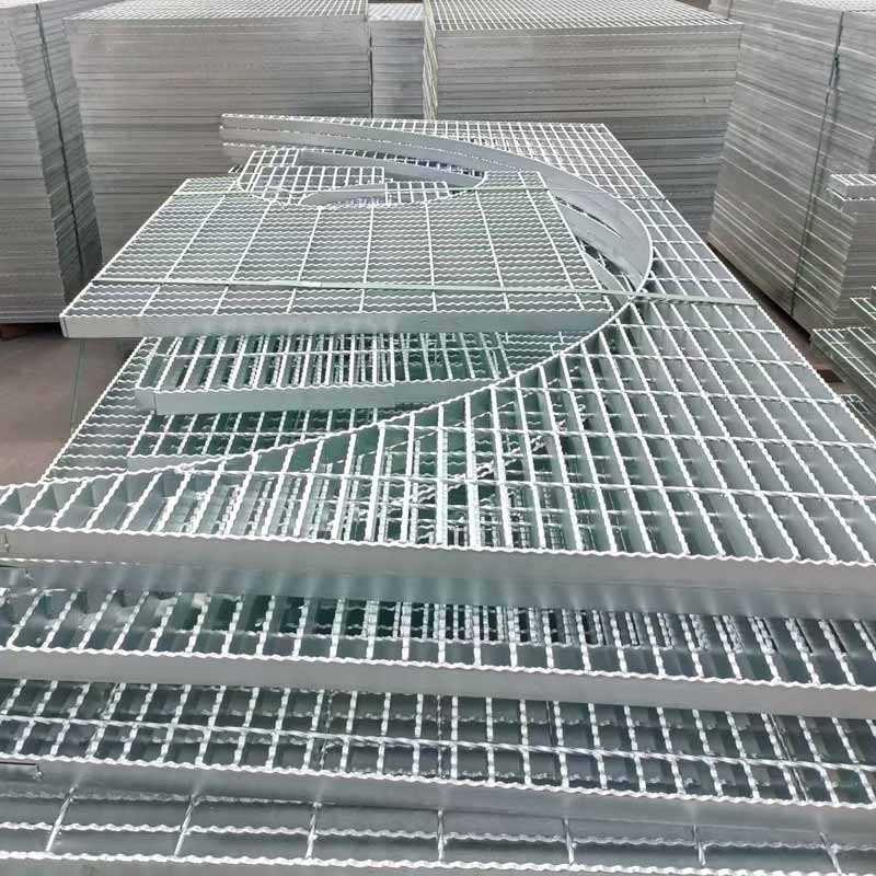 Platform-steel-grating02