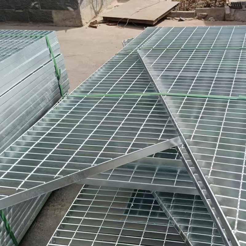 Platform-steel-grating04